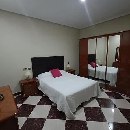 La Antiguea Peluqueria Apartment Argamasilla De Alba Exterior photo